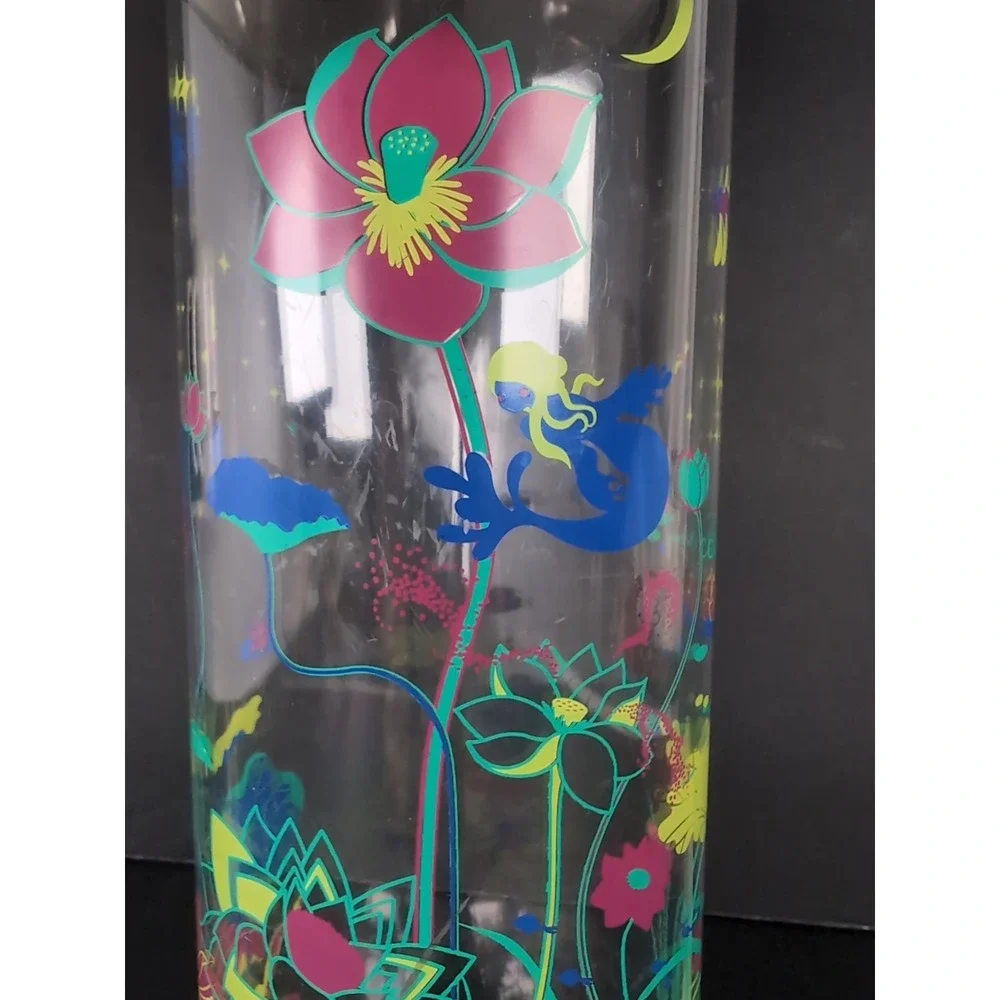 Absolut Vodka Mermaid Pitcher Country of Sweden Colorful Chiho Aoshima Painting